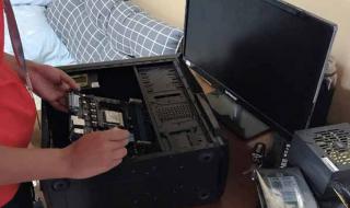 电脑显示器坏了,叫修电脑的人上门维修贵不贵 修电脑上门多少钱