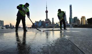 上海环卫招外地人驾驶员吗 上海环卫工人工资